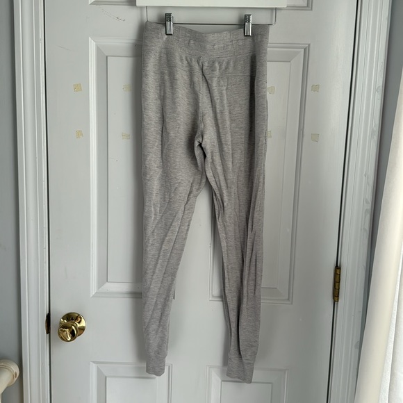 Lululemon joggers - Picture 2 of 5